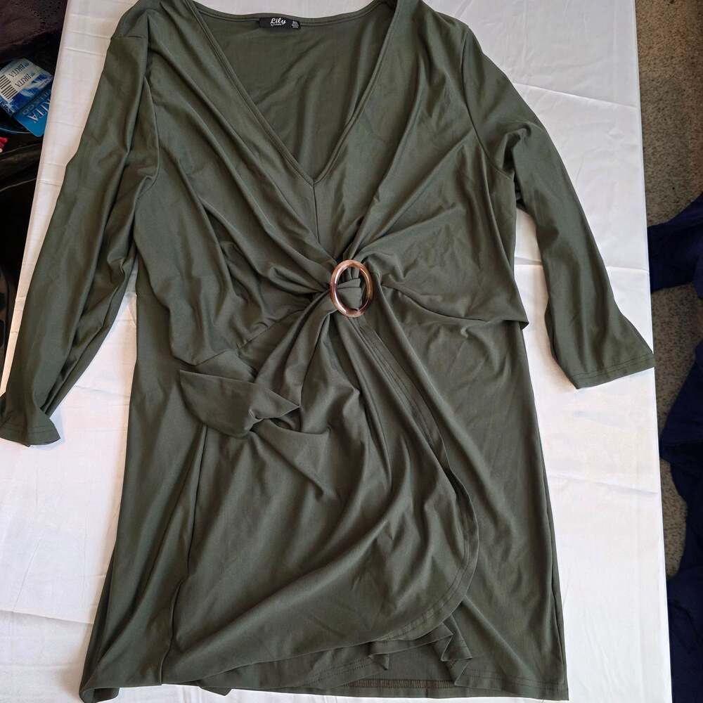 Lily by Firmiana Olive Green V-Neck 3/4 Sleeve Dress with Ring Buckle Detail 3XL